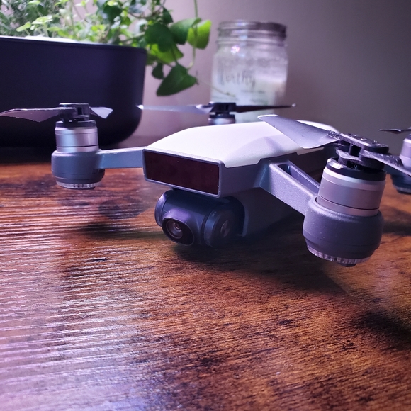 DJI Spark Drone Kit - Picture 6 of 12
